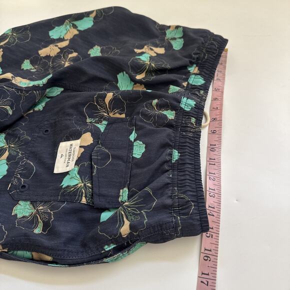 Quicksilver Waterman Collection Swim Trunk Mens Large Hawaiian Shorts Beachy - Picture 10 of 11